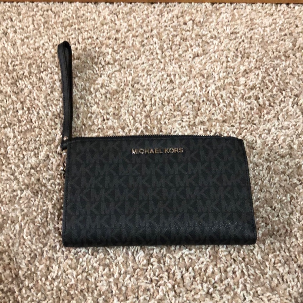 Michael Kors Black Wristlet Clutch